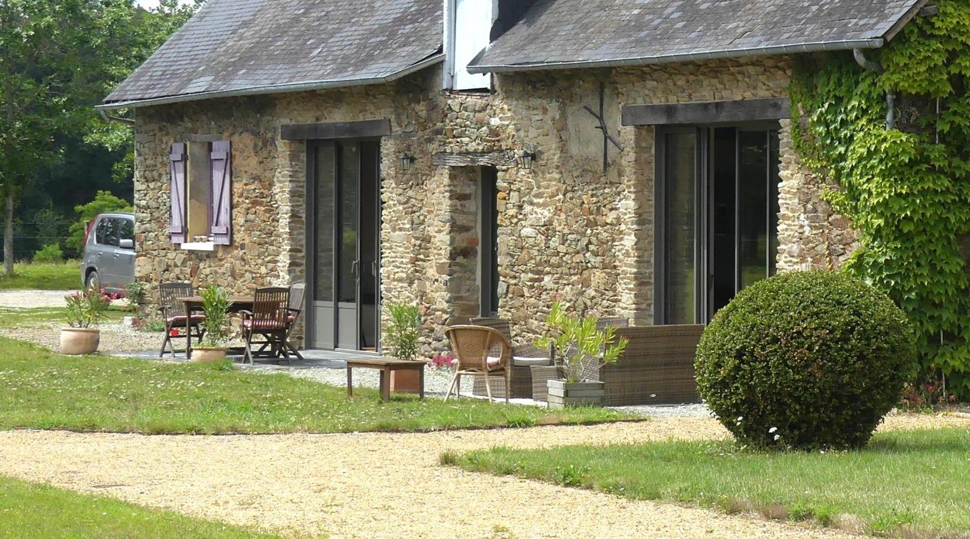 Bed and Breakfast La Petite Lande Menil Екстер'єр фото