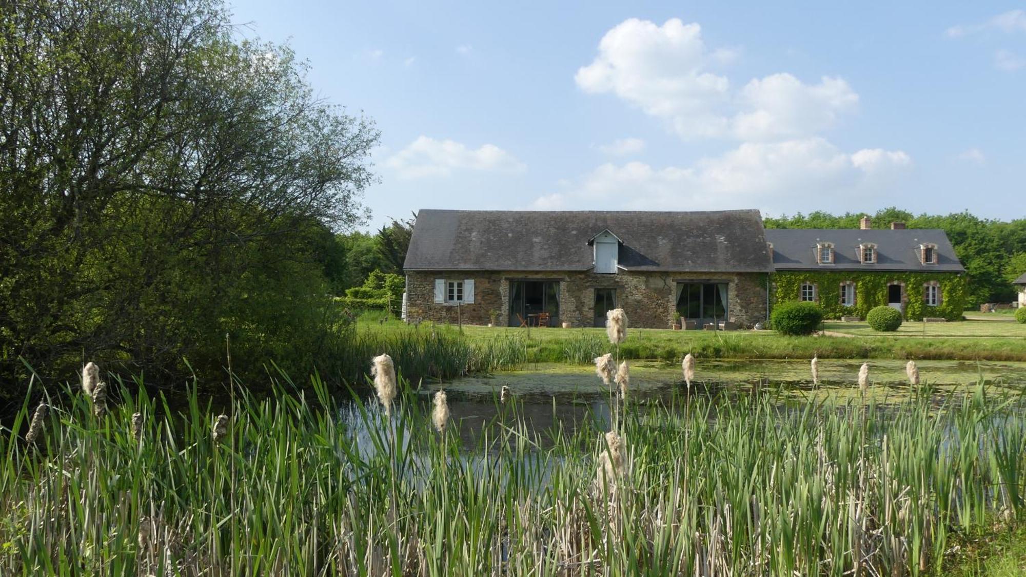 Bed and Breakfast La Petite Lande Menil Екстер'єр фото