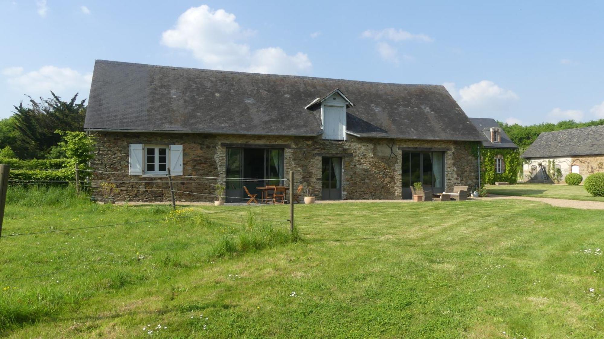 Bed and Breakfast La Petite Lande Menil Екстер'єр фото